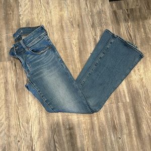 AE Kickboot Jeans - Women